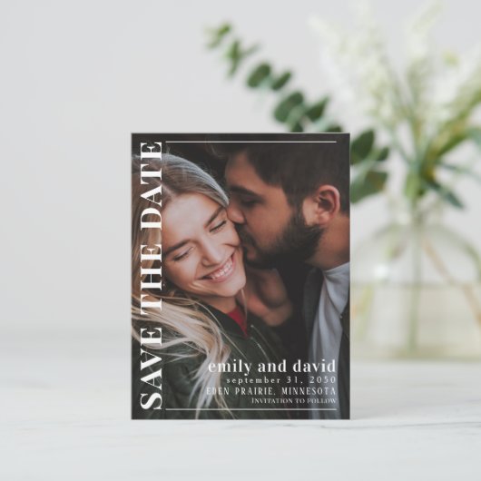 Foto QR Code Save the Date Modern Minimalist Briefkaart (Staand voorkant)