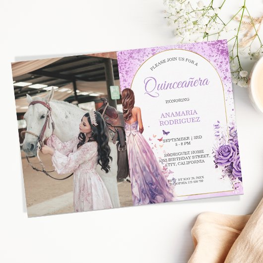 Foto Quinceañera Paarse jurk Bloemenvlinders Kaart