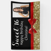 Foto Red Gold Glitter Sweet 16 Birthday Party Spandoek (Verticaal)