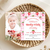 Foto Red Strawberry Berry Sweet 1st Birthday Kaart