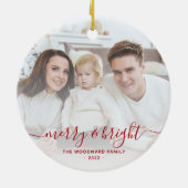 Foto rood script voor Merry en Bright Family Keramisch Ornament (Achterkant)