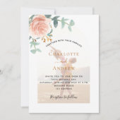 Foto roos gouden bloemenfoto boog QR RSVP bruiloft Kaart (Voorkant)