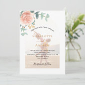 Foto roos gouden bloemenfoto boog QR RSVP bruiloft Kaart (Staand voorkant)