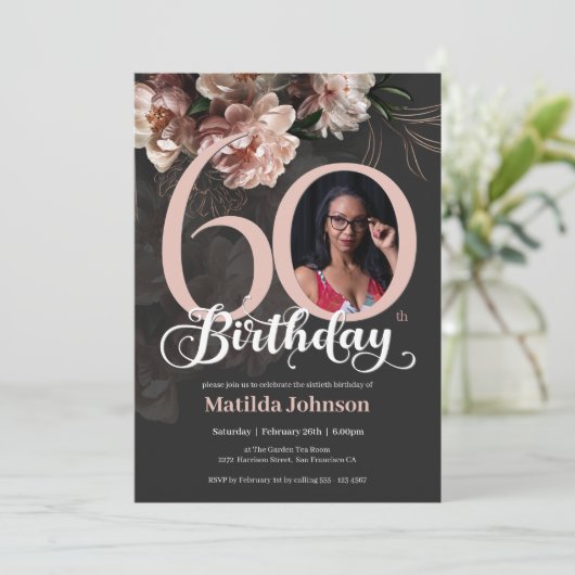 Foto Roze Bloemen 60e Verjaardag Custom Kaart (Staand voorkant)