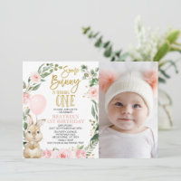 Foto Roze Rose Bunny Draaien Een 1e Verjaardag