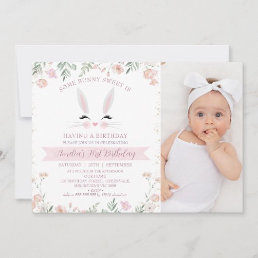 Foto Roze Wildflowers Some Bunny 1st Birthday Kaart (Voorkant)