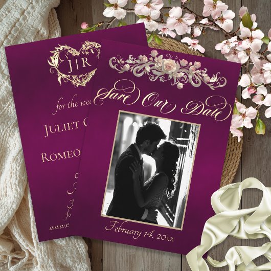 Foto, Rozen & Monogram - Plum Save The Date