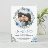 Foto: Save the Date Blue Hydrangeas Floral Wreater (Staand voorkant)