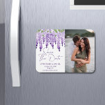 Foto Save the Date Waterverf Wisteria Wedding Magneet<br><div class="desc">Foto Save the Date Waterverf Wisteria Wedding Save The Date Magnets features elegant waterverf wisteria bloemen in soft lila, lavender en paars met greenery op een witte achtergrond met Save The Date information under including a custom QR code. Personaliseer door de tekst in de verstrekte tekstvakjes en uw favoriete foto...</div>