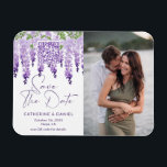 Foto Save the Date Waterverf Wisteria Wedding Magneet<br><div class="desc">Foto Save the Date Waterverf Wisteria Wedding Save The Date Magnets features elegant waterverf wisteria bloemen in soft lila, lavender en paars met greenery op een witte achtergrond met Save The Date information under including a custom QR code. Personaliseer door de tekst in de verstrekte tekstvakjes en uw favoriete foto...</div>