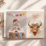 Foto Schattige Highland Koe 1st Birthday Bedankkaart<br><div class="desc">Druk uw dankbaarheid in stijl uit met onze Photo Schattige Highland Koe 1st Birthday Thank You Card. Deze charmante kaart combineert de grillige aantrekkingskracht van een Highland koe met een gepersonaliseerde foto, waardoor het een onvergetelijke manier is om uw gasten te bedanken voor het vieren van de mijlpaal van uw...</div>