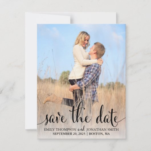 Foto Sla de datumkaarten op, Black Rustic Script Save The Date (Voorkant)