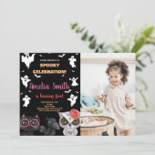 Foto Spooky Zwart Halloween Verjaardag Uitnodiging (Staand voorkant)