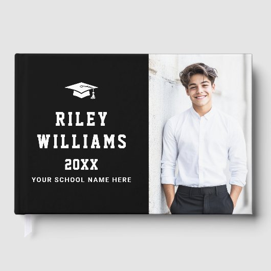 Foto student afstuderen afstudeerdop zwart gastenboek (Voorkant)