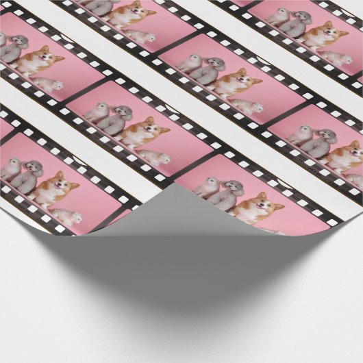 Foto toevoegen Fun Film Strip Wrapping Paper Cadeaupapier (Hoek)