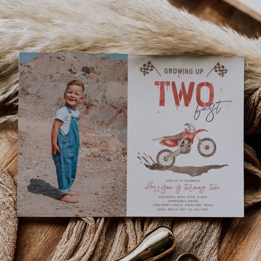 Foto TWEE Fast Dirt Bike Verjaardag uitnodiging