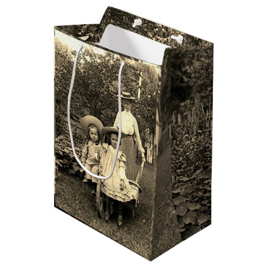 Foto van 1890: Heirloom Garden Moeder Daughters gi Medium Cadeauzakje (Voorkant Gekanteld)