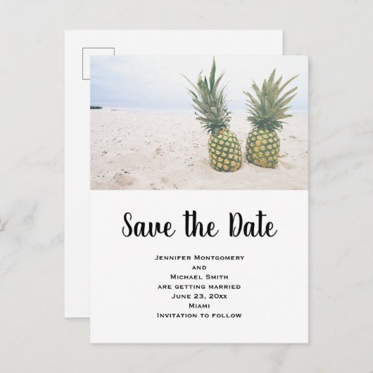 Foto van 2 ananassen op een strand, behalve datum uitnodiging briefkaart (Voorkant / Achterkant)