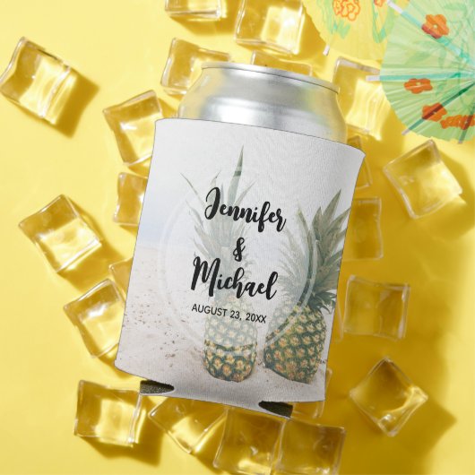 Foto van 2 ananassen op een strand bruiloft blikjeskoeler (Insitu Zomer)