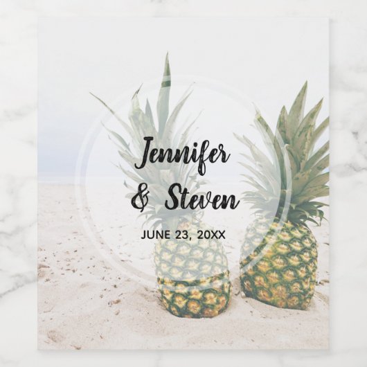 Foto van 2 ananassen op een strand bruiloft wijn etiket (Enkel label)