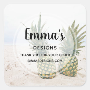 Foto van 2 ananassen op een strand Business Vierkante Sticker