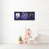 Foto van 50 en Fabulous Birthday Confetti Spandoek (Insitu)