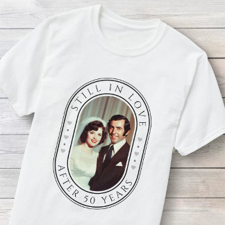 Foto van 50-jarig huwelijksjubileum: Nog steeds ve T-shirt