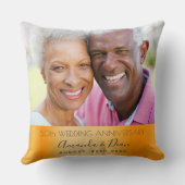 Foto van 50e trouwdag met elegant goud kussen (Achterkant)