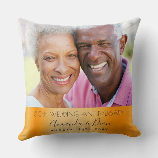 Foto van 50e trouwdag met elegant goud kussen (Achterkant)
