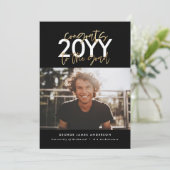 Foto van afstuderen met zwart en goud, modern scri (Staand voorkant)