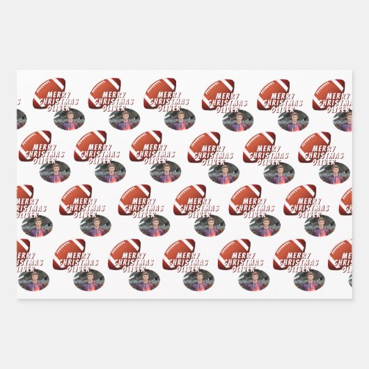 Foto van American Football Ball Merry KerstBoy Inpakpapier Vel (Voorkant 2)