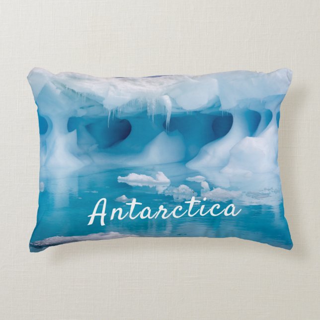 Foto van Antarctica ijsberg met tekst Accent Kussen (Voorkant)
