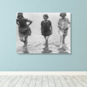 Foto van Arlington Beach voor vrouwen Canvas Afdruk (Insitu (Houten vloer))