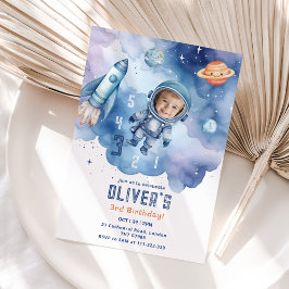 Foto van astronaut in de buitenruimte voor 3e verj kaart
