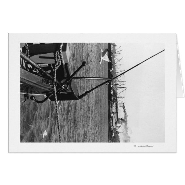 Foto van Bandon, Oregon Harbour Uitzicht en Ships (Voorkant Horizontaal)