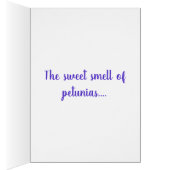 Foto van Beauful Blue Violet Petunia Flowers (Binnen (Rechts))