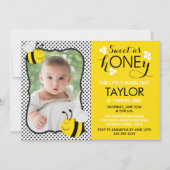 Foto van Bee First Birthday Invitation Kaart (Voorkant)