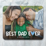 Foto van beste vader ooit muismat<br><div class="desc">Moderne afbeelding muismatje voor je familie met een volledige foto die je kunt vervangen door je eigen,  het schattige gezegde "beste vader ooit" met een blauw hart in het typografische ontwerp,  en de namen van wie het is.</div>