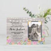 Foto van Birthday Floral Rustic Wood Invitations Kaart (Staand voorkant)
