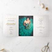 Foto van Black & Gold Arabian Quinceañera Drieluik Uitnodiging (Binnen)