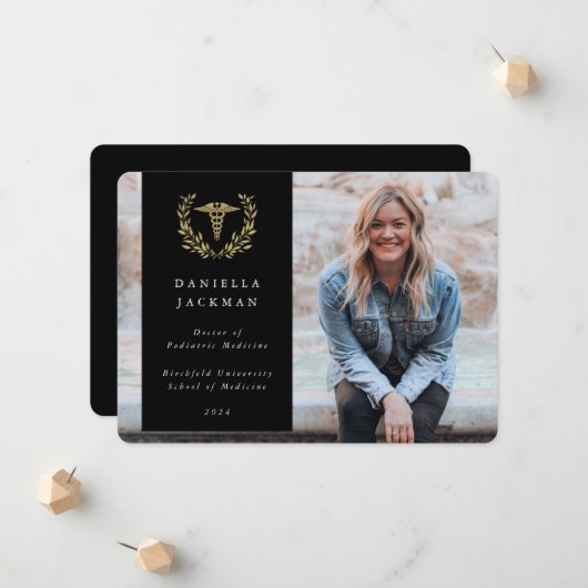 Foto van Black/Gold Caduceus Medical School Aankondiging (Voorkant / Achterkant in situ)