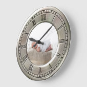 Foto van Brushed Nickel Roman Numeral Grote Klok (Hoek)