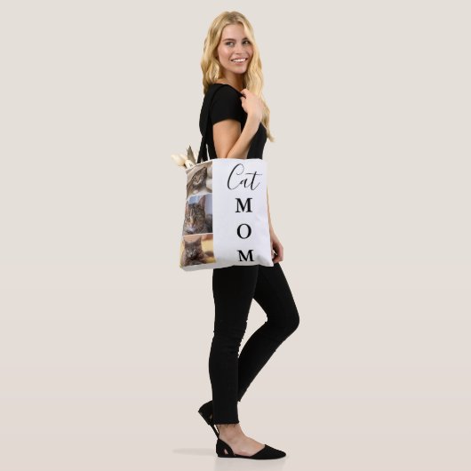 Foto van Cat Ma 3 Tote Bag (Op model)