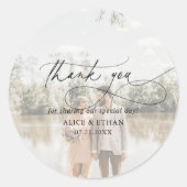 Foto van Chic Calligraphy Wedding Ronde Sticker (Voorkant)