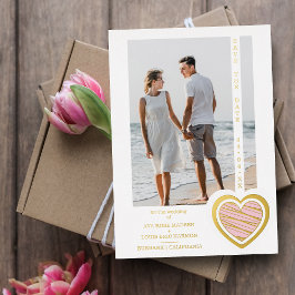 Foto van Chic Elegant Pink & Golden Heart Couple Folie Uitnodiging