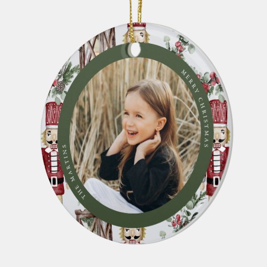 Foto van Classic Nutcraker Pattern Keramisch Ornament (Links)