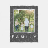 Foto van Cozy and Cute Spotty and Modern Family Fleece Deken (Voorkant)