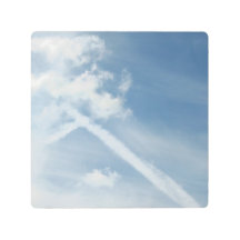 Foto van Cross onder Clouds