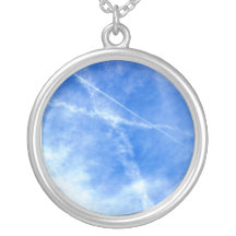 Foto van Cross onder Clouds