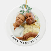 Foto van Custom Couple botanische mistletoe Keramisch Ornament (Voorkant)